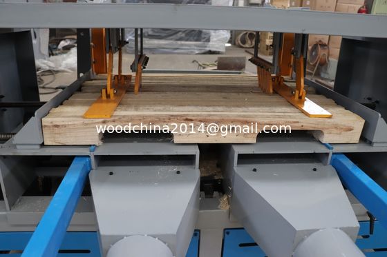 ผู้ผลิต จําหน่ายไม้ Pallet การทําเครื่องไม้ / หัวสองไม้ pallets Notcher
