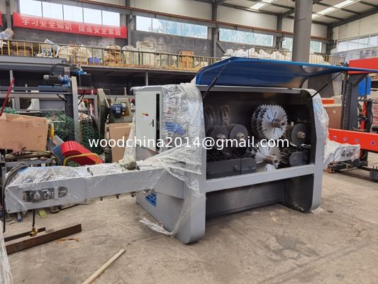 อุตสาหกรรมไม้ Logs หลายอัตโนมัติเส้นตรง Gang Log ตัดไม้ Multi Blade Rip Saw เครื่อง