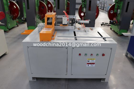 เครื่องตัดบล็อกสําหรับพัลเล็ตไม้ อัตโนมัติไม้เล็กพัลเล็ตบล็อกเจาะตัด Cutter แบนด์เจาะทําเครื่อง