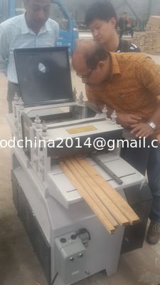 เครื่องตัดไม้ Multi-Rip Saw รอบ Saw Blade เครื่องตัดไม้ Multi-Blade วงกลม
