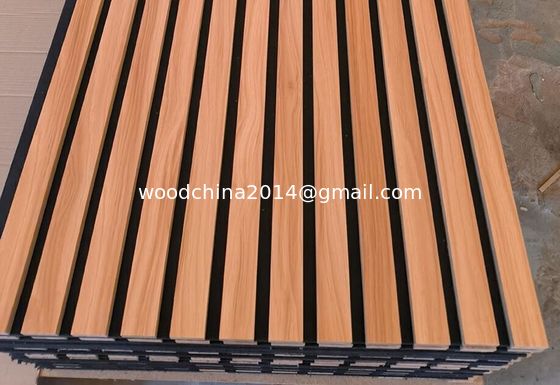 600-3000 มม เครื่องทําแผ่นเสียงจากพอลิเอสเตอร์ สายใยสัตว์เลี้ยง เครื่องทําเล็บแผ่นผนังกันเสียง