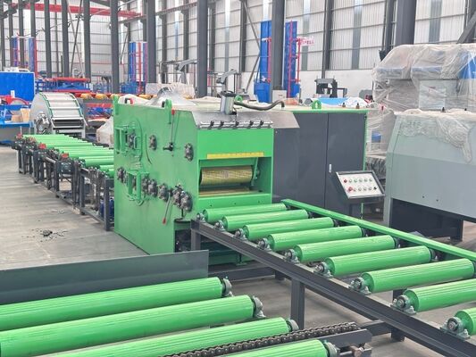 Industrial Multi Rip Saw Machine with Adjustable Blade Spacing and Robust Construction for High Precision Cutting