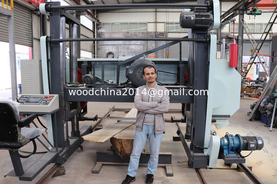 คุณภาพสูง Log Wood Processing Sawmill Machine เครื่องตัดไม้แบบขวาง เครื่องตัดไม้แบบพกพา เครื่องตัดไม้แบบข่าย